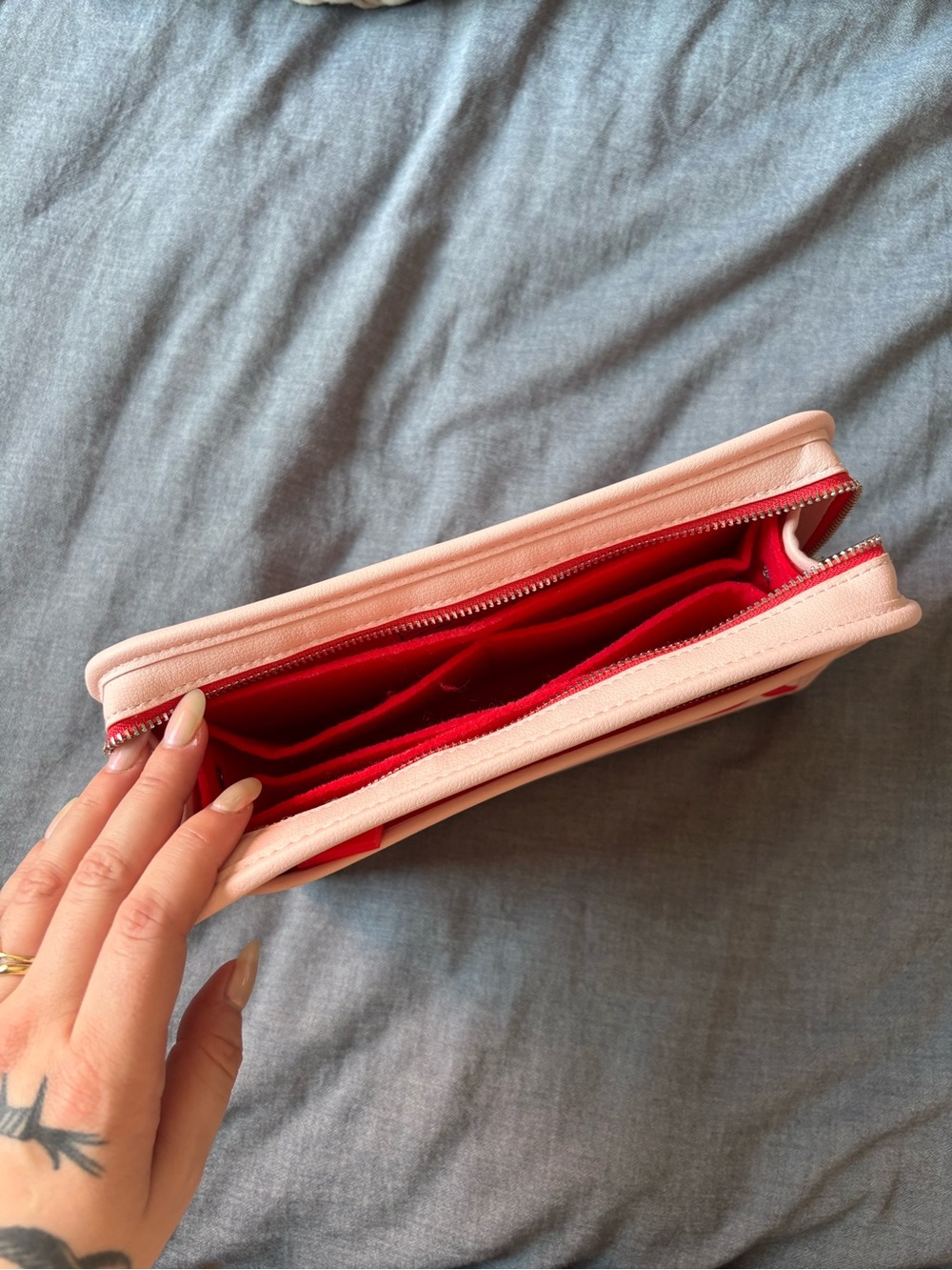 Glossier Pink Makeup Travel Bag - Picture 5 of 6